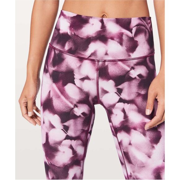 Lululemon Wunder Under‎ Hi-Rise Tight Full-On Luxtreme 28" Blush Blossom Size 6 - Picture 1 of 14